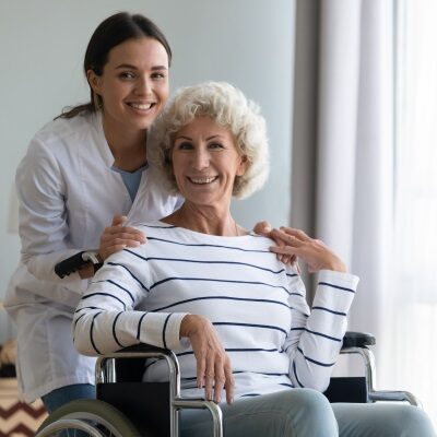 mansioni badanti conviventi