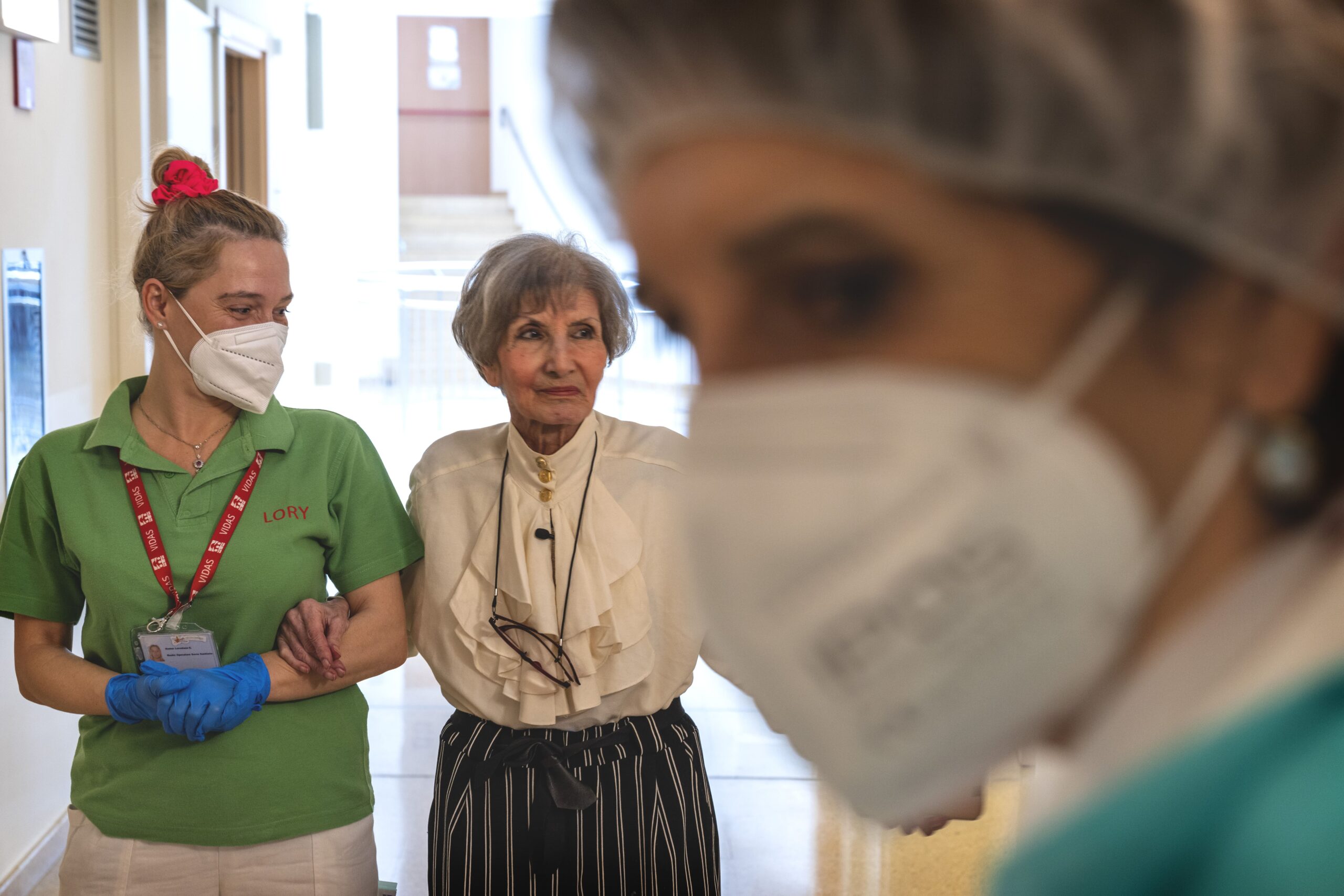 Elena e Loredana in Casa VIDAS