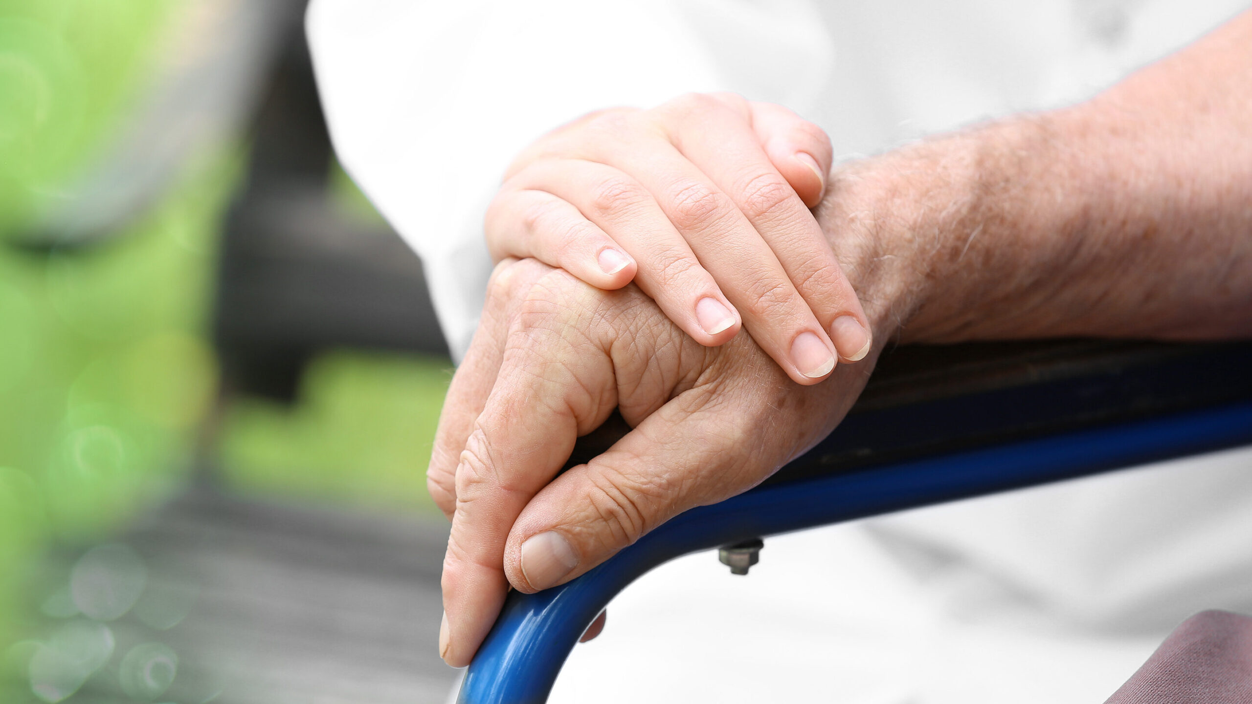 Caregiver burden: cos’è e come affrontarlo
