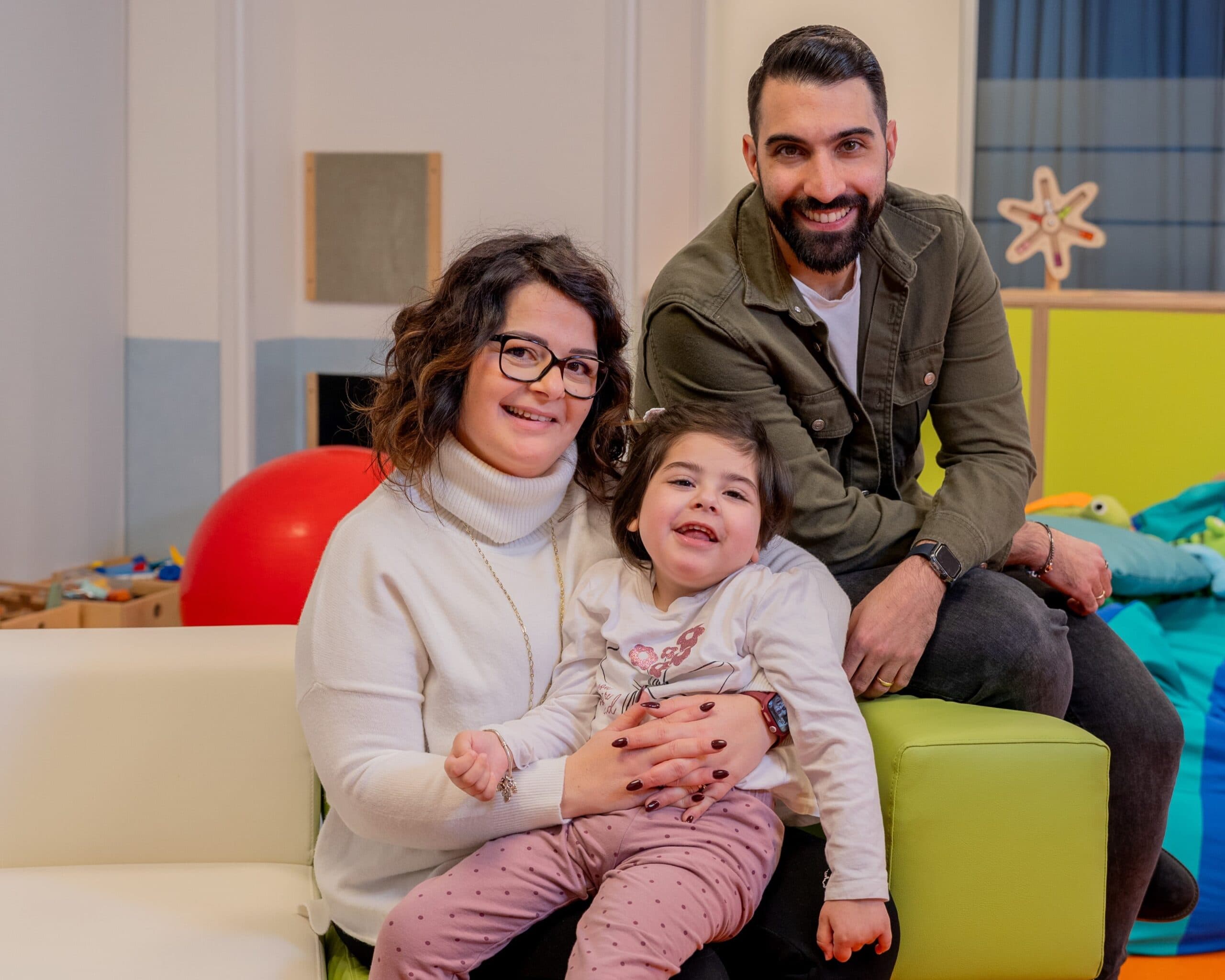 genitori_naufraghi_assistenza_pediatrica